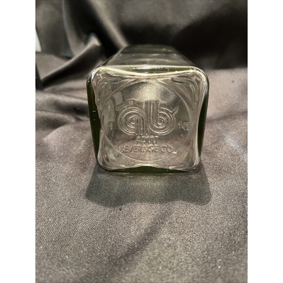 VTG AB Bev. Co. Square Glass Bottle Pitcher Jug with Metal Lock Lid Clear 12” - Picture 8 of 10